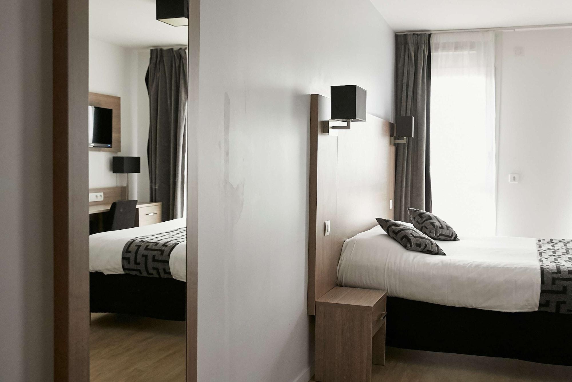 Tulip Inn Massy Palaiseau - Residence Экстерьер фото