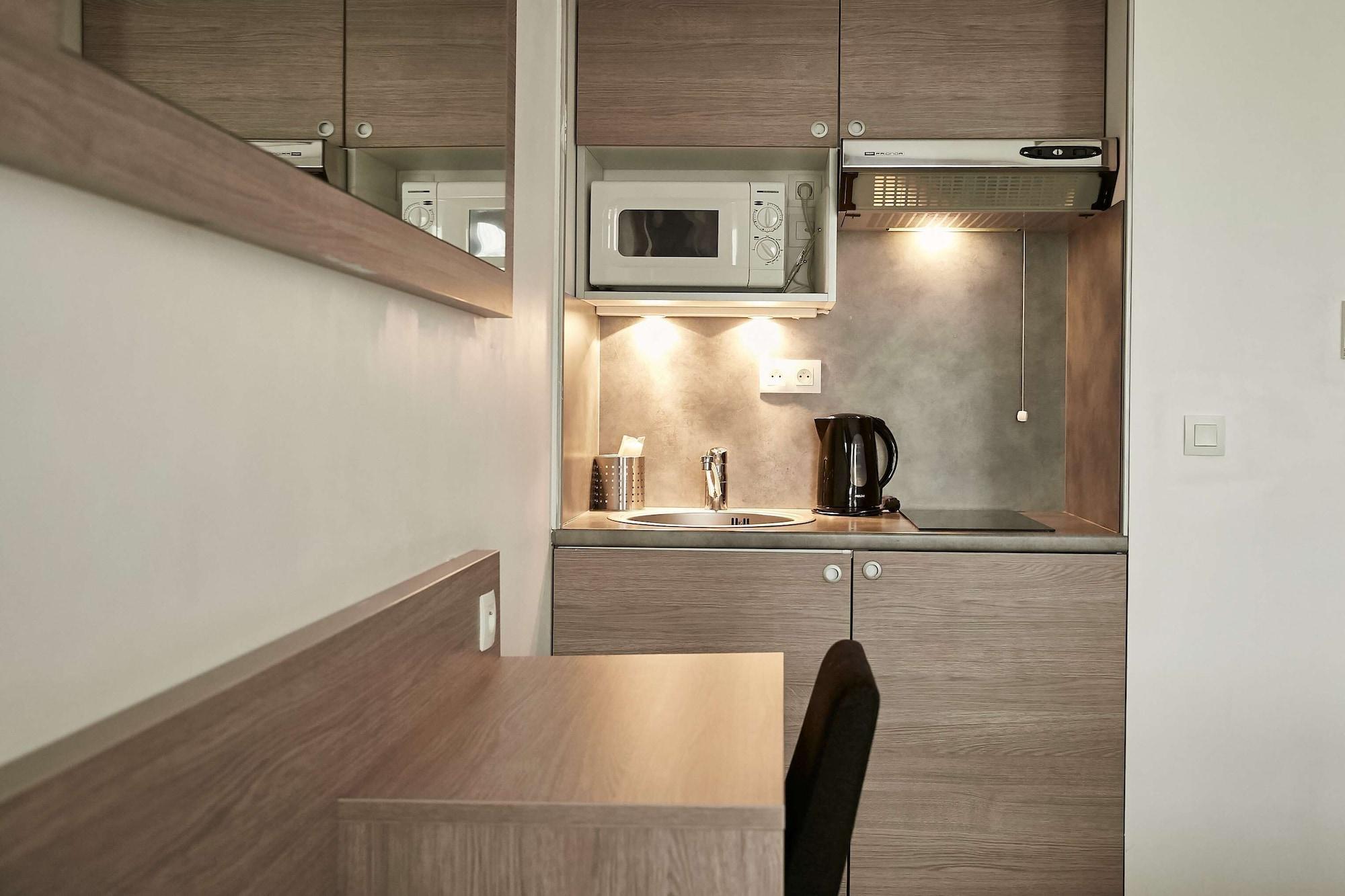 Tulip Inn Massy Palaiseau - Residence Экстерьер фото