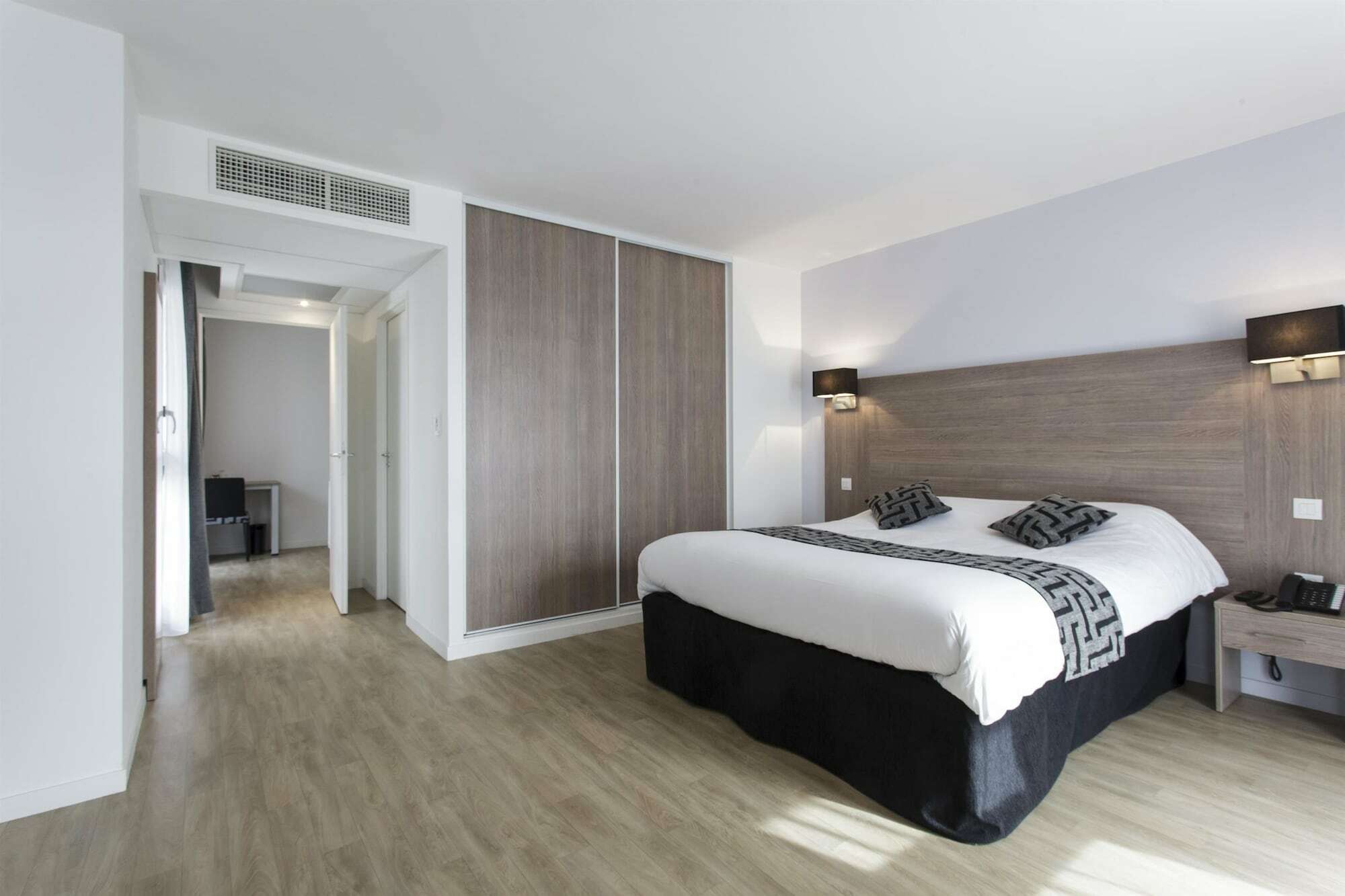 Tulip Inn Massy Palaiseau - Residence Экстерьер фото