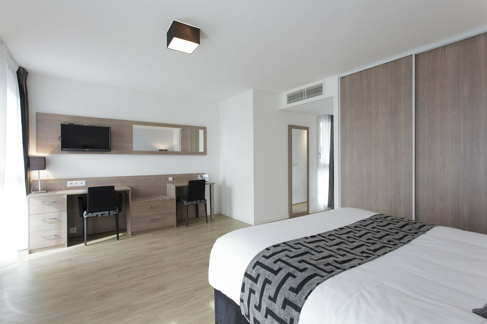 Tulip Inn Massy Palaiseau - Residence Экстерьер фото