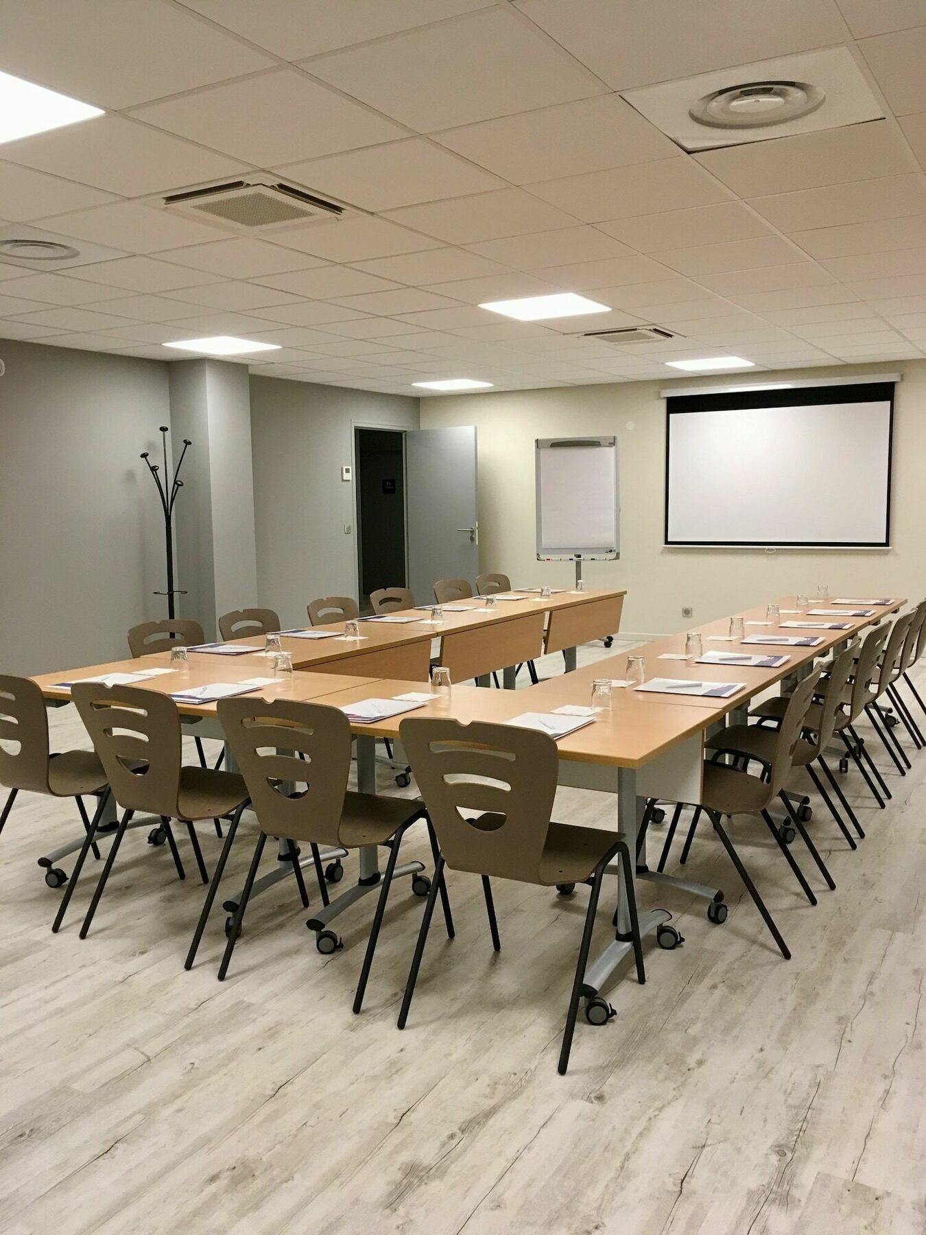 Tulip Inn Massy Palaiseau - Residence Экстерьер фото